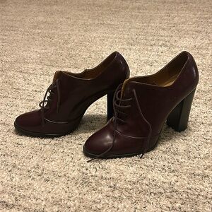 Polo Ralph Lauren heel booties size 39 (8) burgundy color